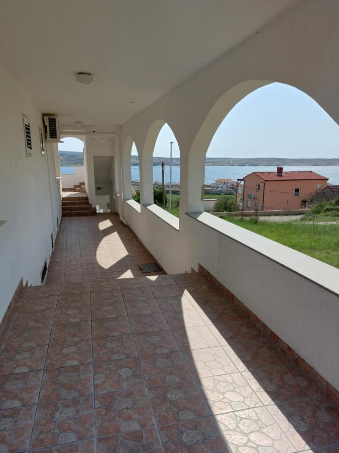 Apartments Markulincic Novalja Bagian luar foto