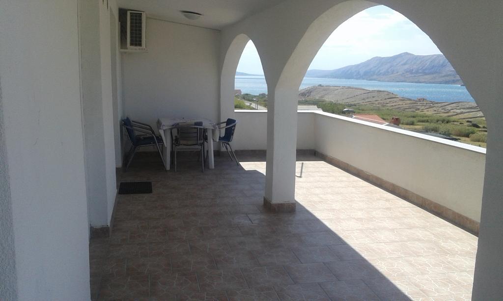 Apartments Markulincic Novalja Bagian luar foto
